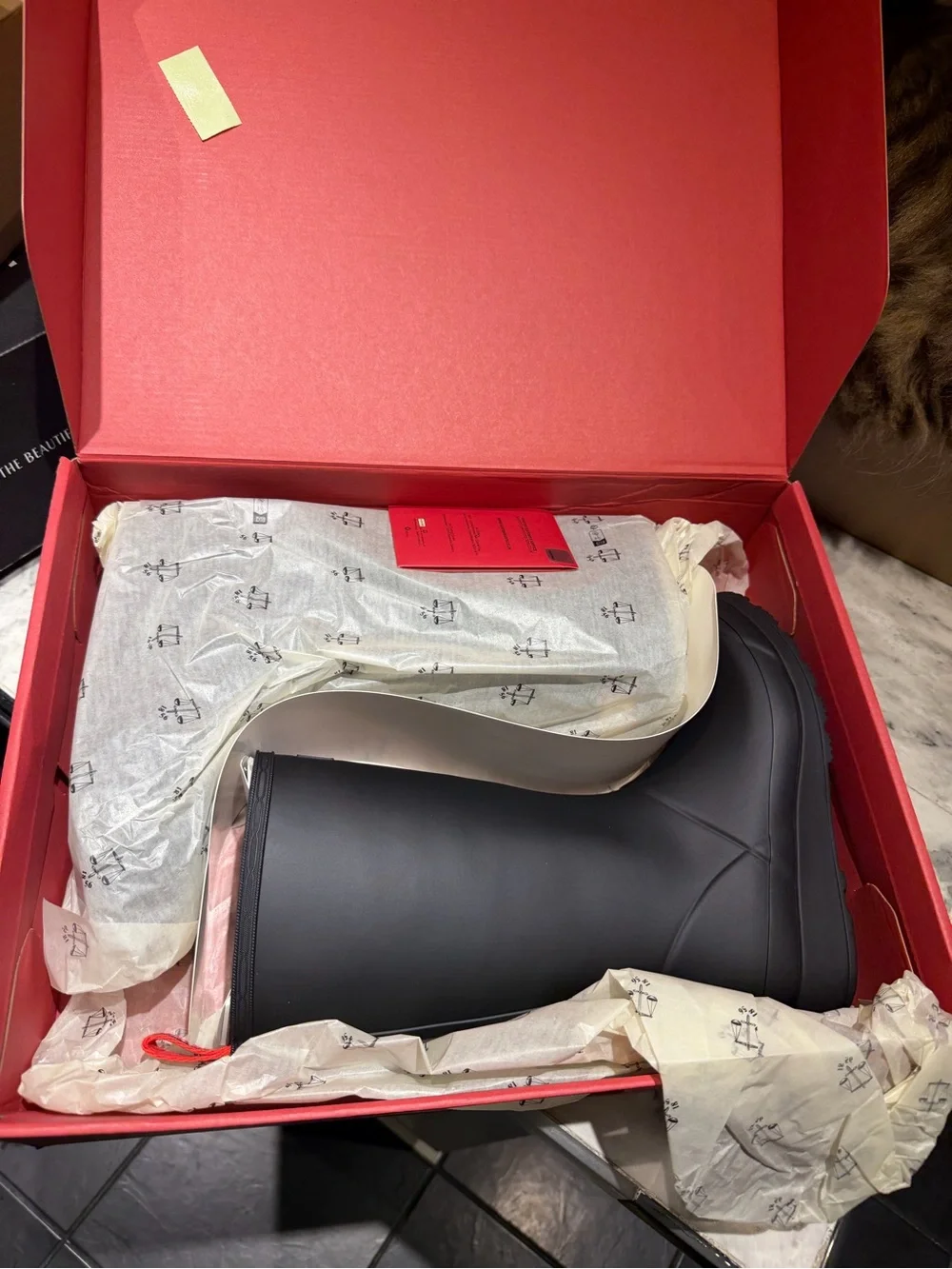 Hunter womens play tall Black Tall Rain Boots with Red-Trim Pull Tabs